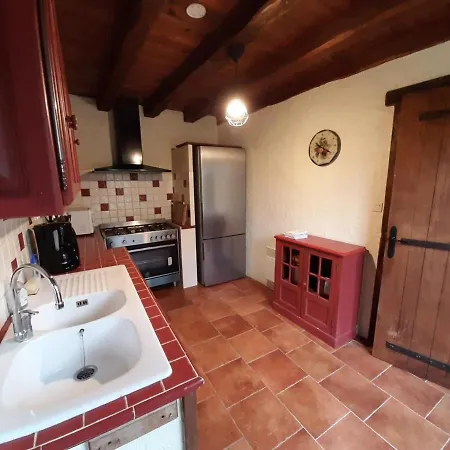 Дом отдыха Ancien Moulin Renove Avec Piscine Et Jardin, Ideal Familles, Vignobles Du Cognac - Fr-1-653-88 *