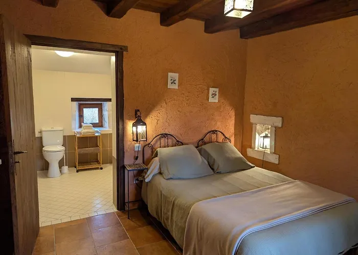 Сasa de vacaciones Ancien Moulin Rénové Avec Piscine Et Jardin, Idéal Familles, Vignobles Du Cognac - Fr-1-653-88 *