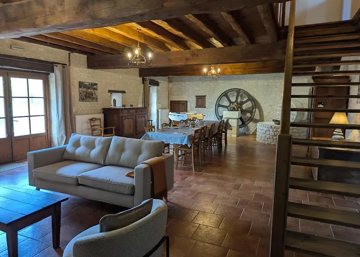 Сasa de vacaciones Ancien Moulin Rénové Avec Piscine Et Jardin, Idéal Familles, Vignobles Du Cognac - Fr-1-653-88 Lignieres-Ambleville